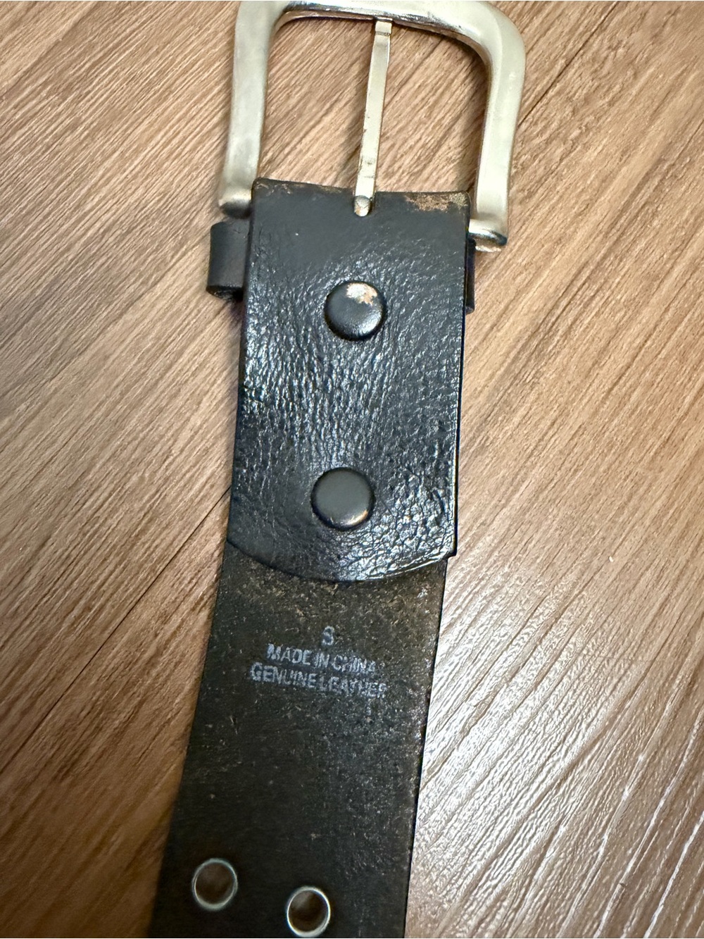 Harley Davidson Black Leather Grommet-Stud Belt with Silver Buckle - Picture 5 of 9